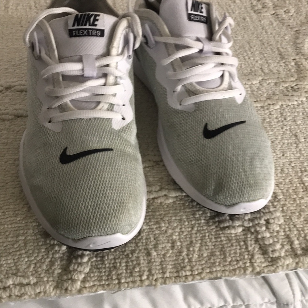 Nike Flex Tr9 Size 9 Good Condition - image 5